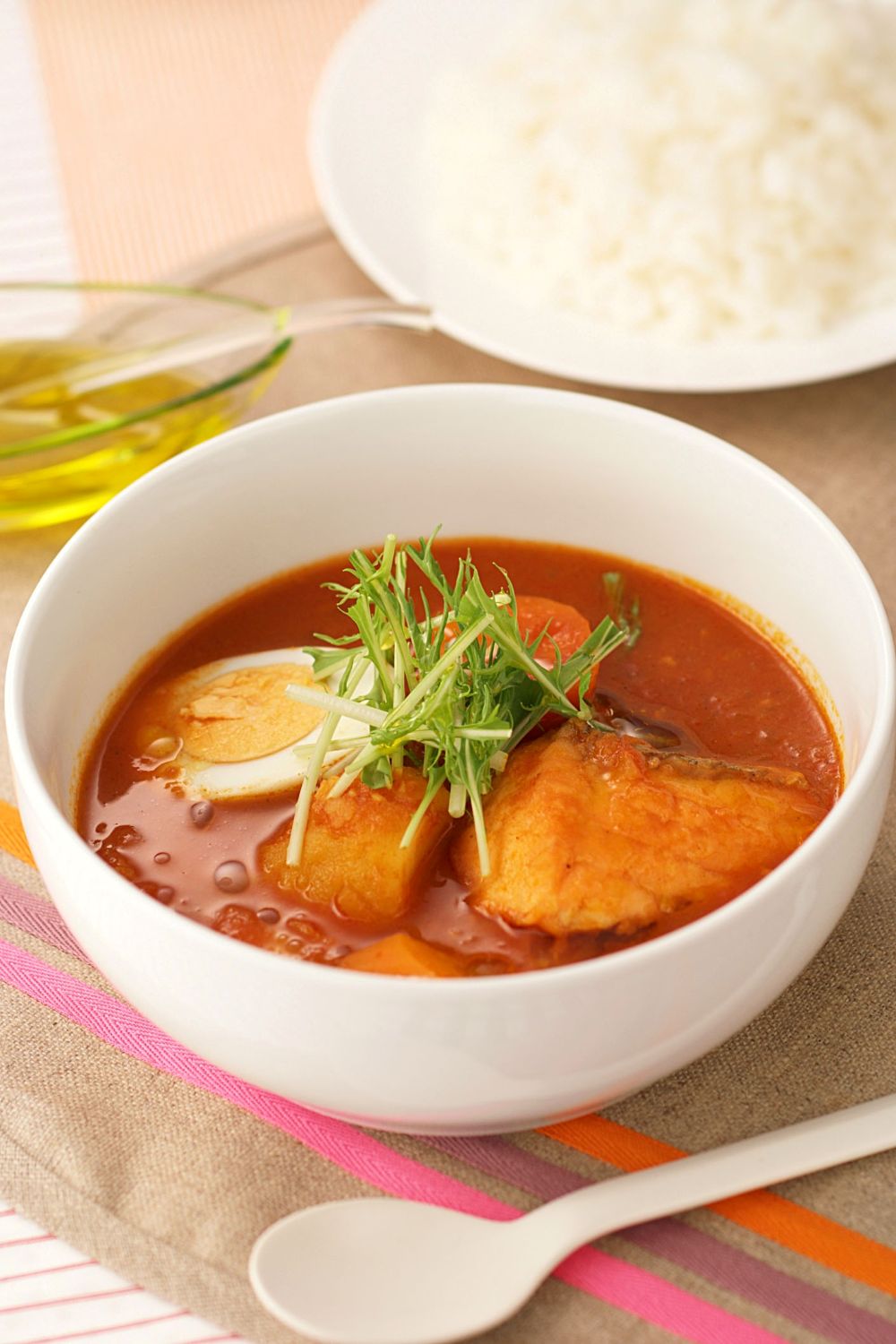 カレー粉とオリーブオイルで！手軽にできる手作りスープカレー
